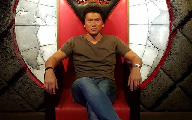 Sah Jadi Suami Syahrini, Begini Postingan Perdana Reino Barack