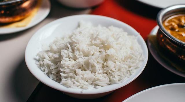 Cara Memasak Nasi Agar Lebih Putih dan Tahan Lama