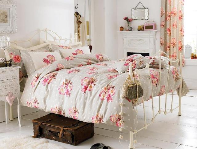 7 Inspirasi Interior Shabby Chic Untuk Kamar Tidur